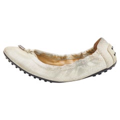 Tod
s Silver Textured Nubuck Leather Bow Scrunch Ballet Flats Size 39.5