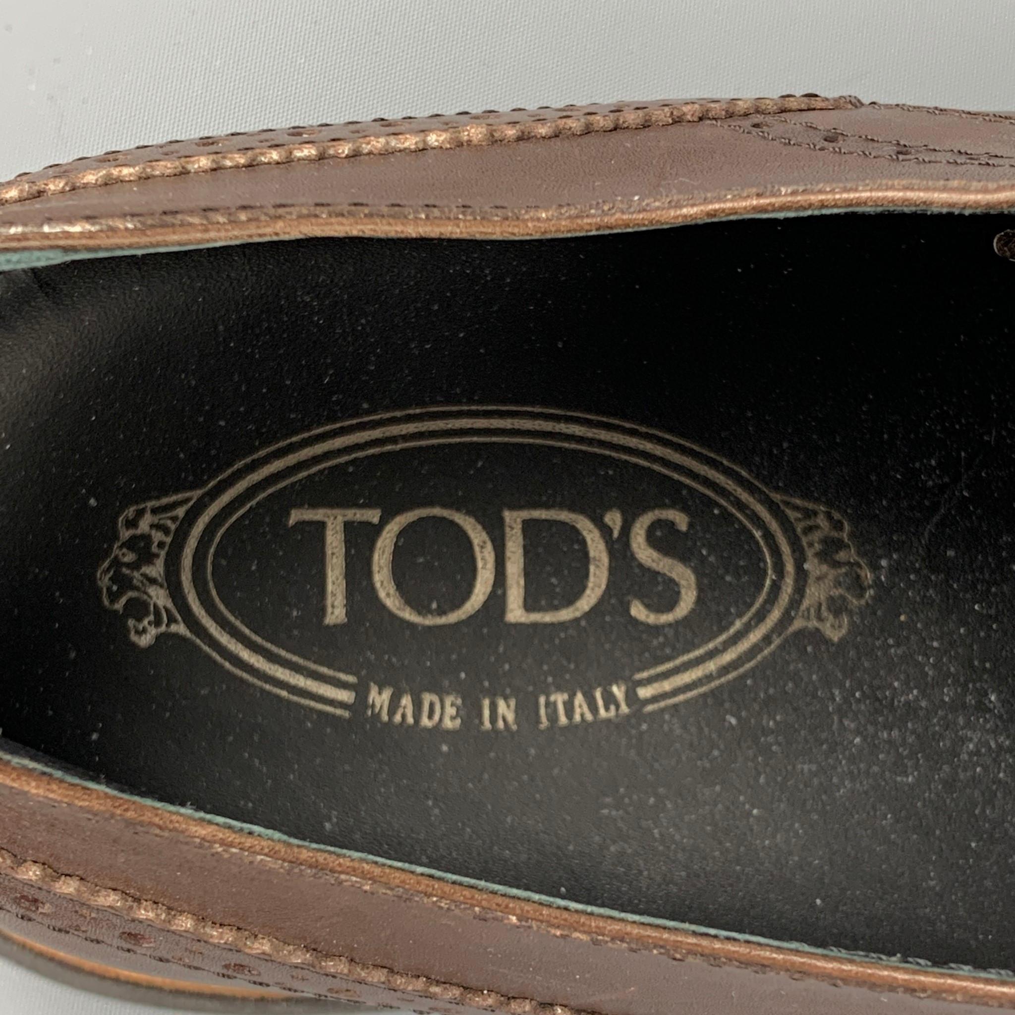 TOD'S Size 10.5 Brown Perforated Wingtip Leather Lace Up Shoes In Good Condition In San Francisco, CA
