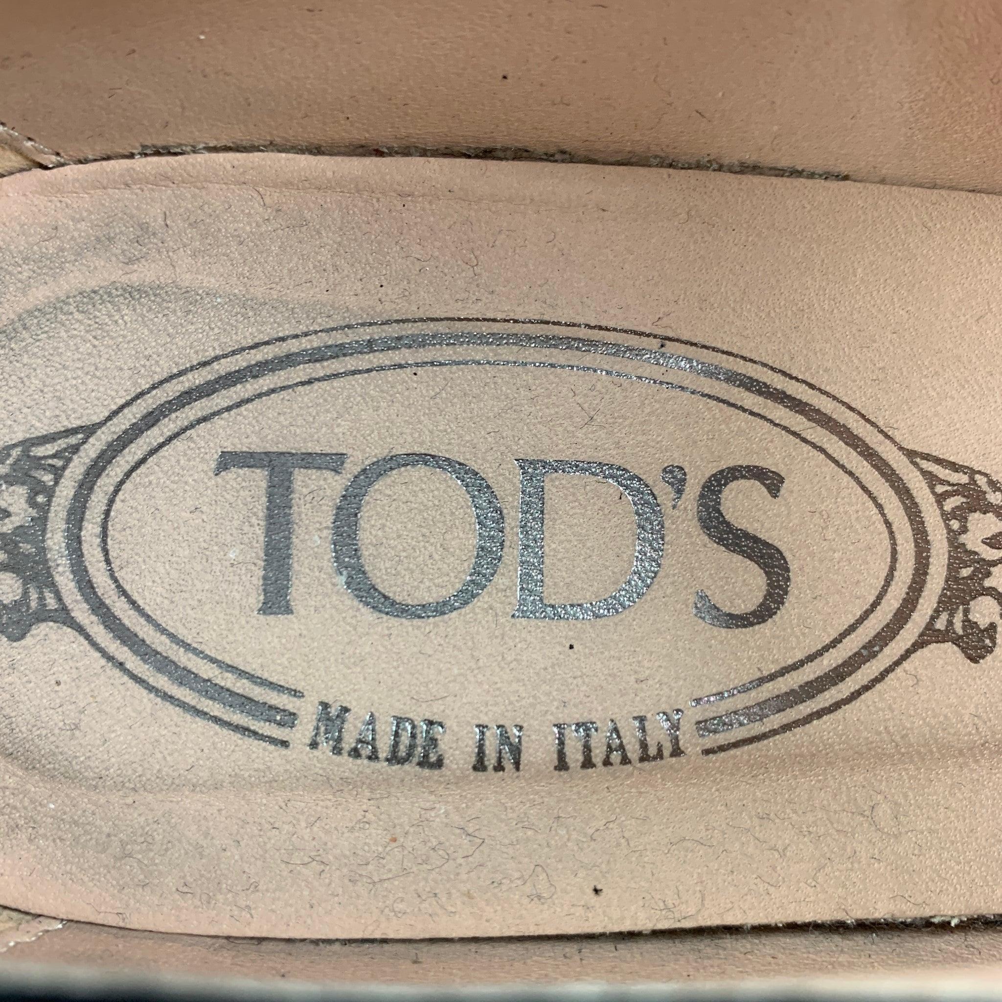 TOD'S Taille 6.5 Chaussures à lacets en cuir noir en vente 3