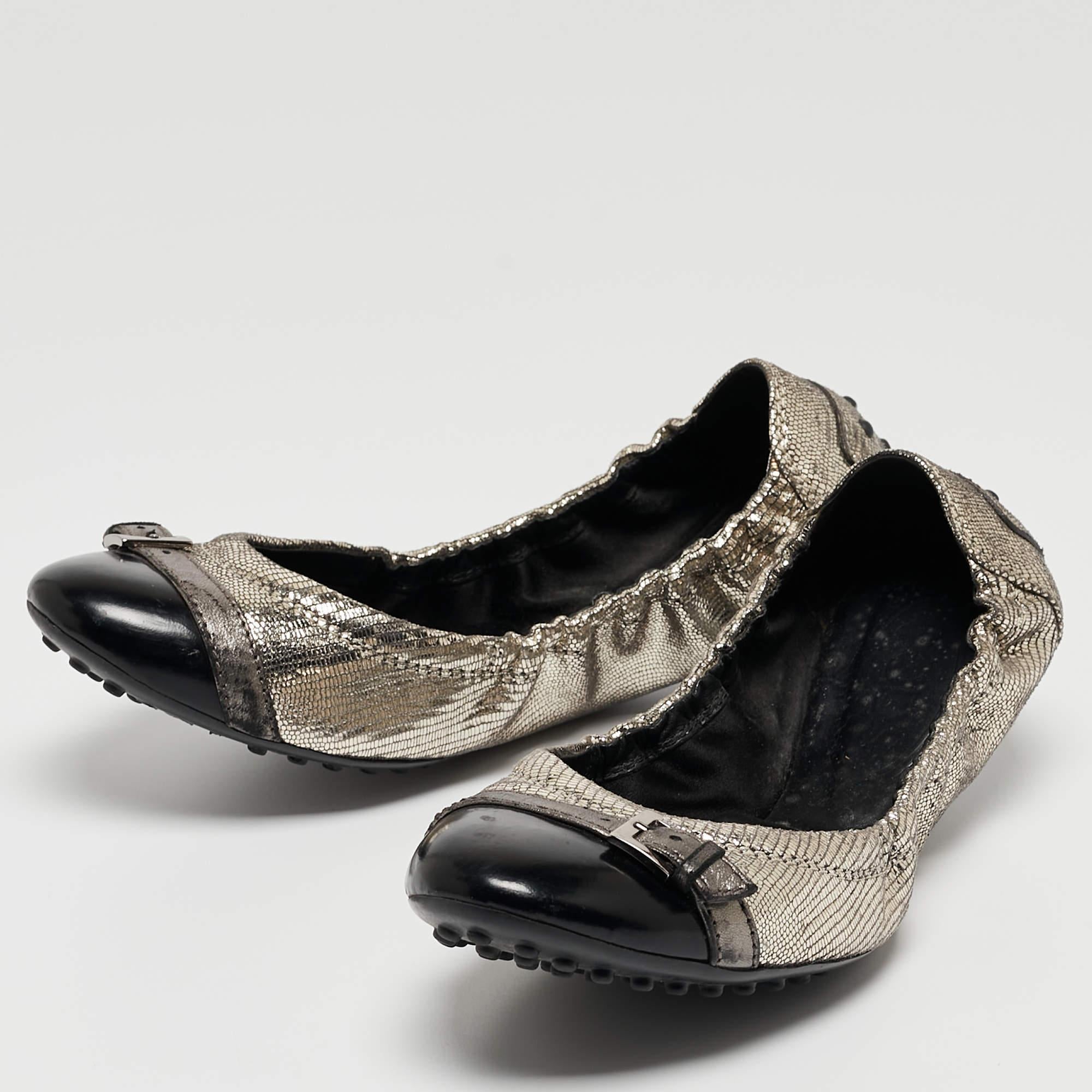 Définie par le confort et le style sans effort, aucune garde-robe n'est jamais complète sans une paire de ballerines chics. Cette paire est belle à regarder et est équipée d'éléments tels qu'une semelle intérieure confortable et une semelle durable.