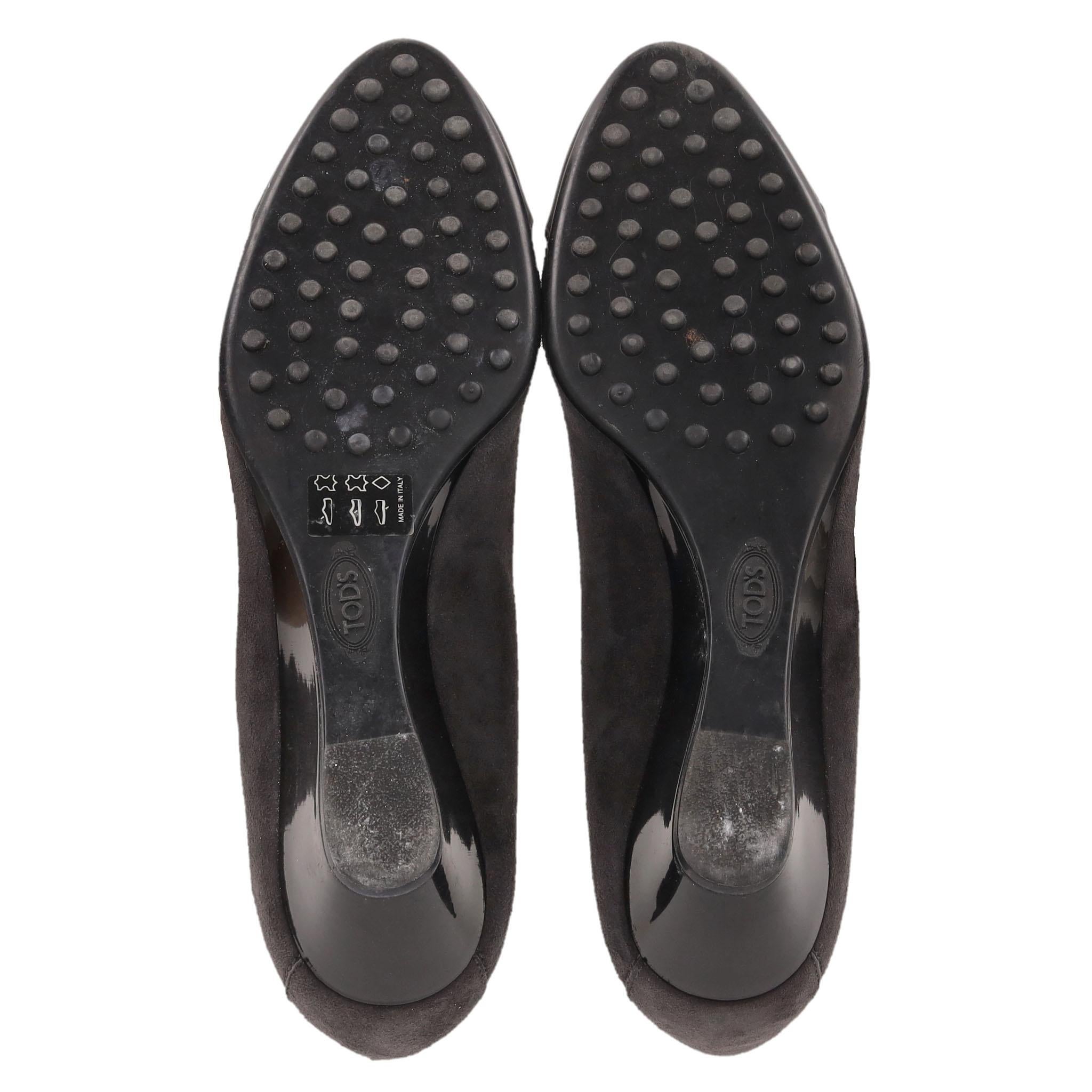 Tod's Wildleder-Keilpumps Damen im Angebot