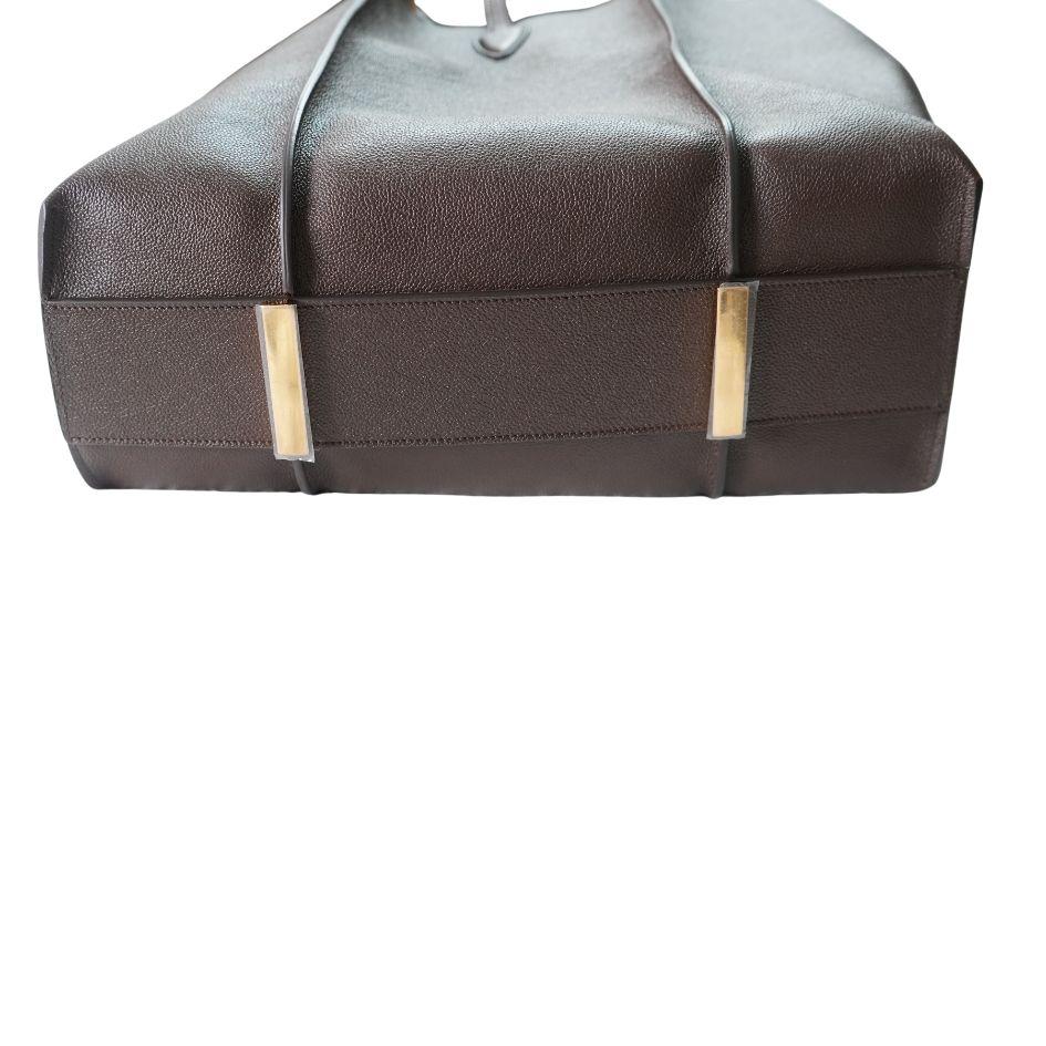 Tod's 'T' Timeless Brown Leather Tote Shopping Bag For Sale 2