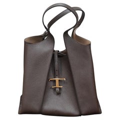 Tod's 'T' Timeless Bolsa de la compra Tote de piel marrón