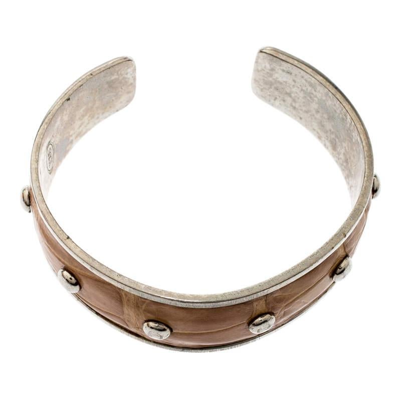 Tod's Tan Embossed Leather Studded Silver Tone Narrow Cuff Bracelet For Sale 1