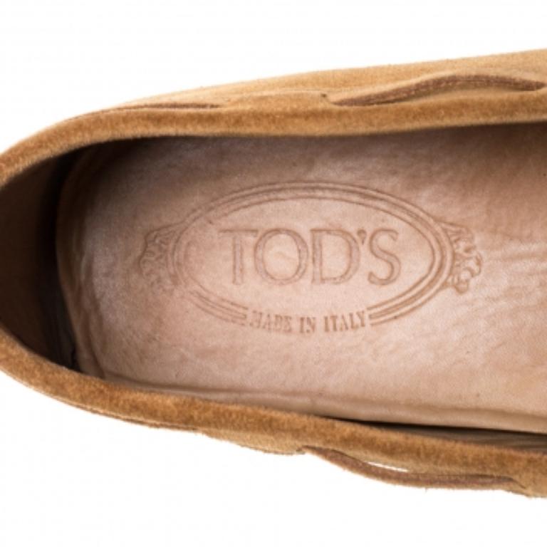 Men's Tod's Tan Suede Gommino Driving Slip On Loafers Size 43 For Sale