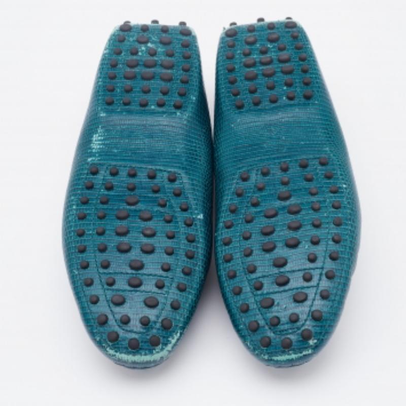 Tod's - Mocassins à enfiler en cuir avec nœud en forme de lézard - Bleu sarcelle - Taille 37,5 Bon état - En vente à Dubai, Al Qouz 2