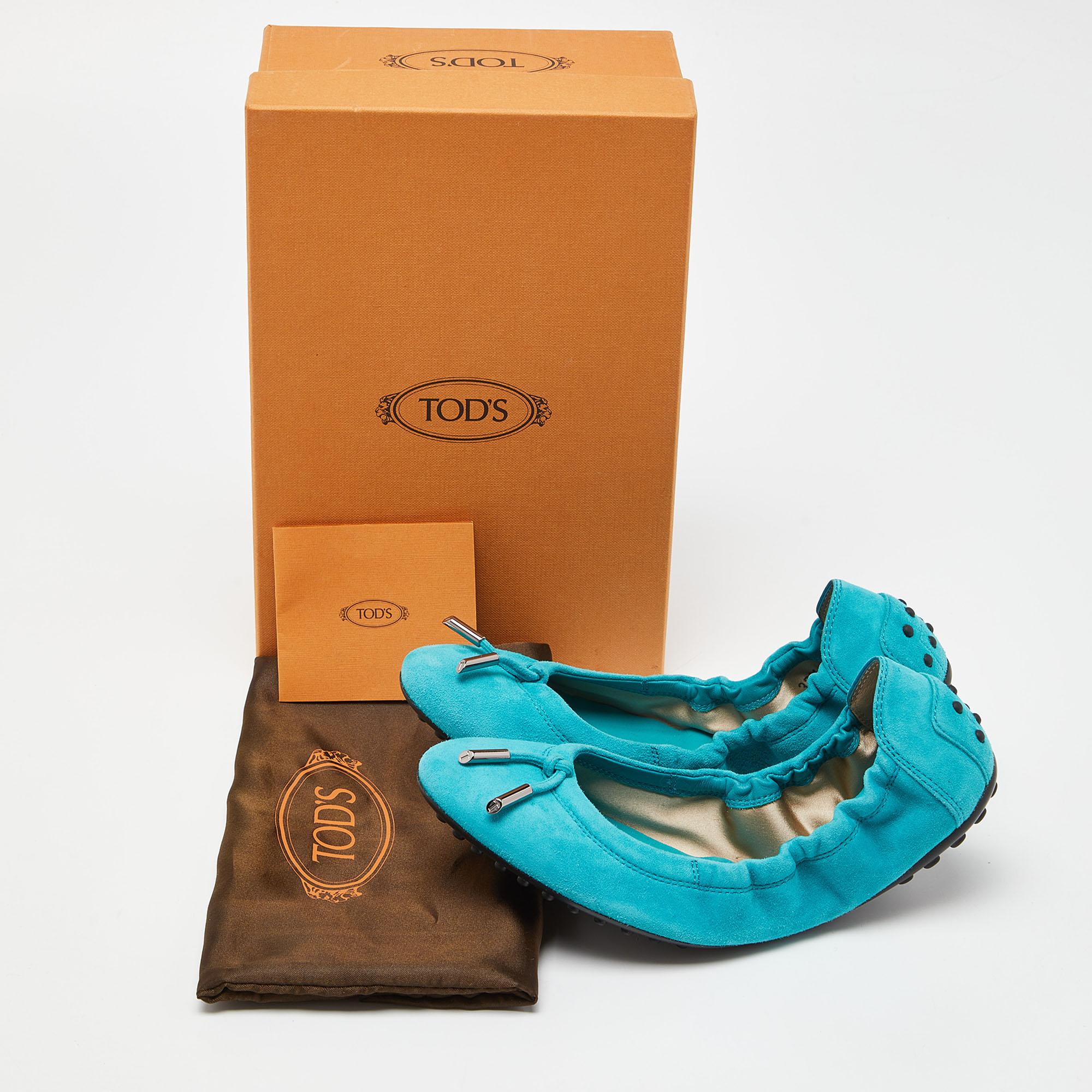 Tod's Turquoise Suede Scrunch Ballet Flats Size 37.5 For Sale 4