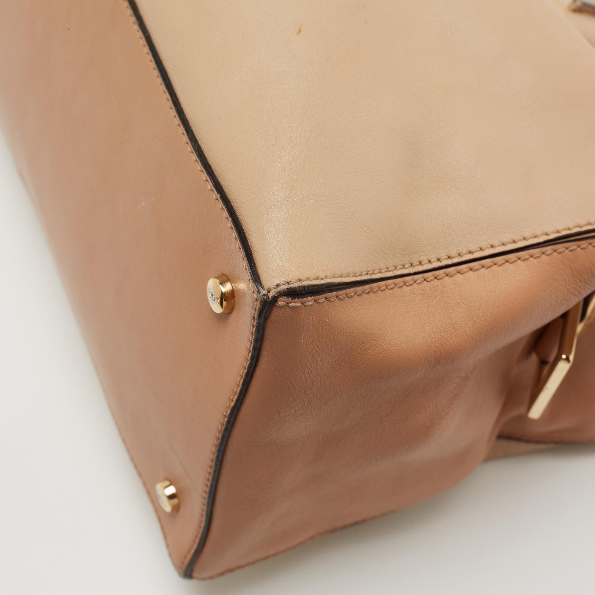 Tod's Zweifarbige D-Cube-Tasche aus Leder Medium im Zustand „Gut“ in Dubai, Al Qouz 2