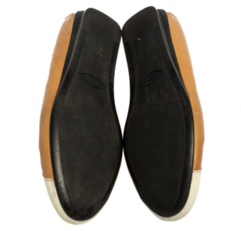 Tod's White/Brown Patent And Leather Ballet Flats Size 36 For Sale 3