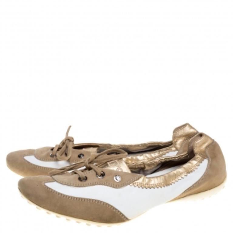 Tod's White/Gold Leather and Suede Gomma Lace Slip On Sneakers Size 40 For Sale 1