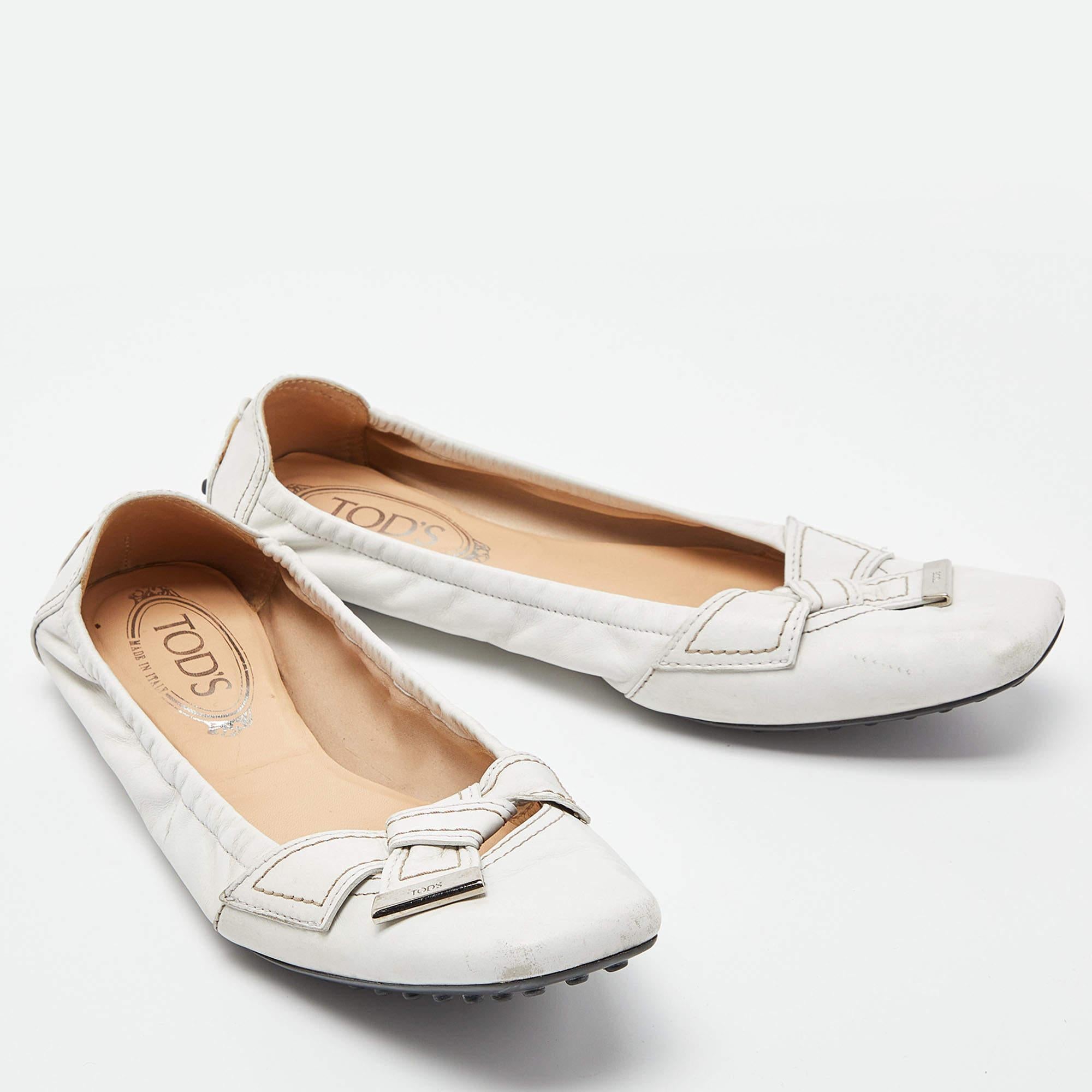 Women's Tod's White Leather Bow Ballet Flats Size 39.5 For Sale