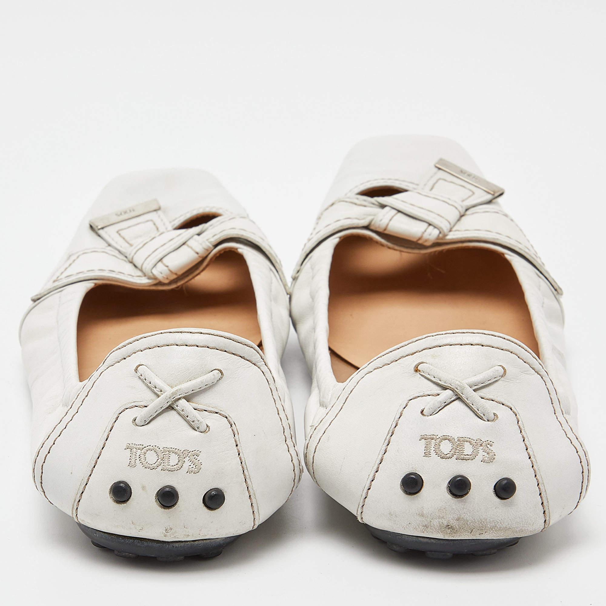 Tod's White Leather Bow Ballet Flats Size 39.5 For Sale 1
