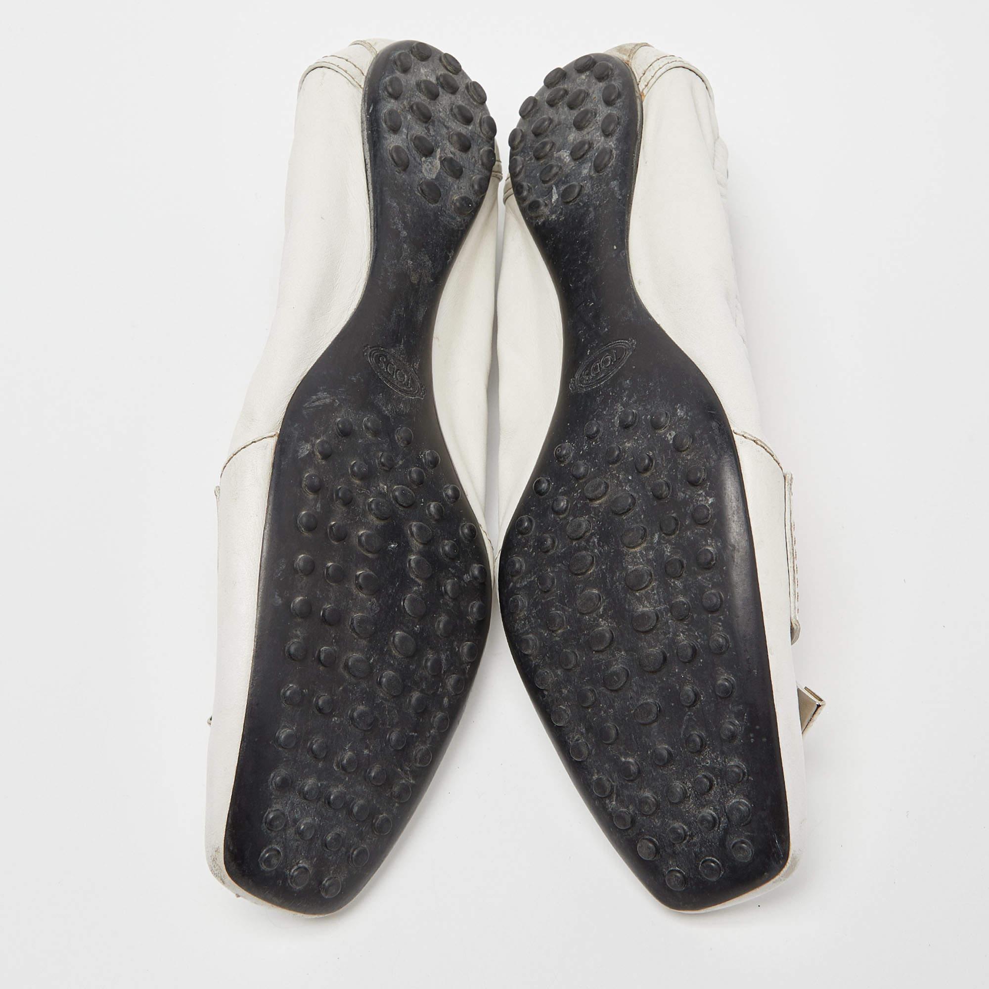 Tod's White Leather Bow Ballet Flats Size 39.5 For Sale 2