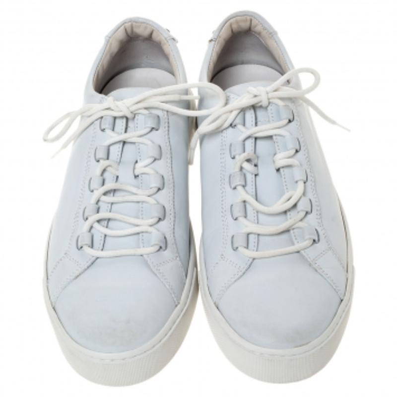 Tod's Weiße Low Top-Spitzen-Turnschuhe aus Leder Größe 39,5 Herren im Angebot