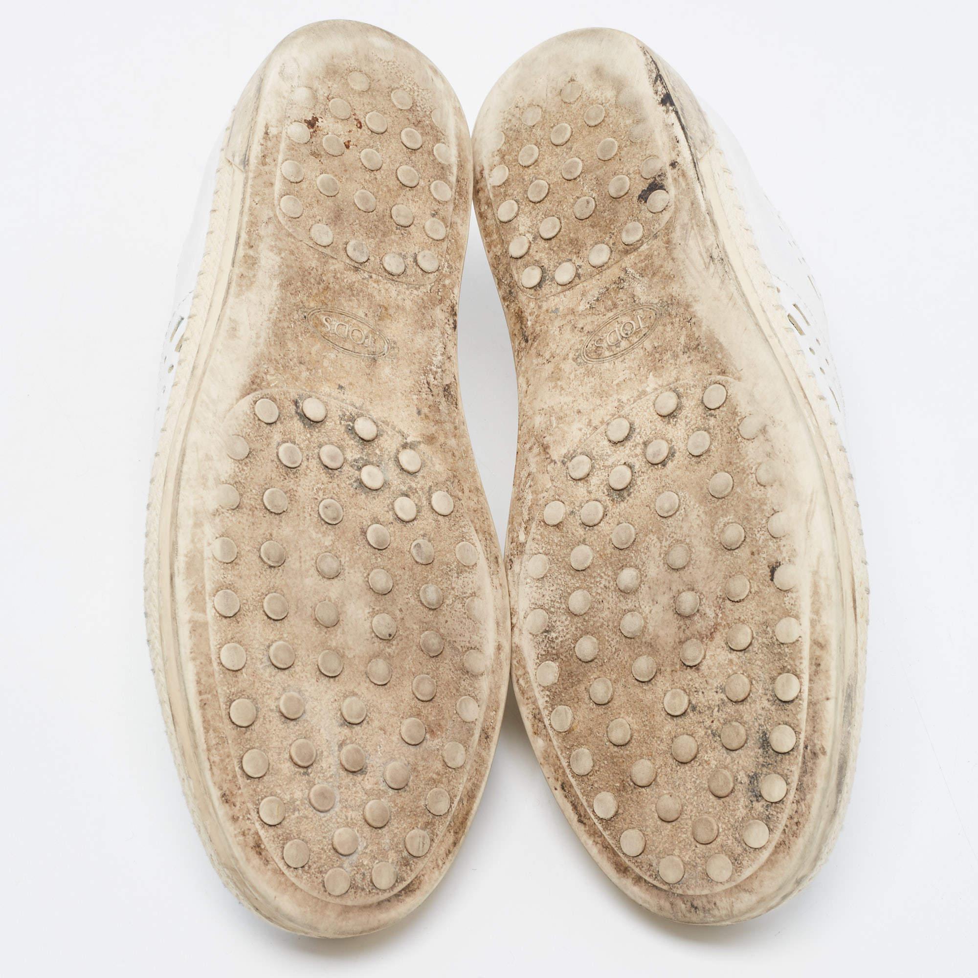Tod's White Leather Slip on Loafers Size 37.5 For Sale 2