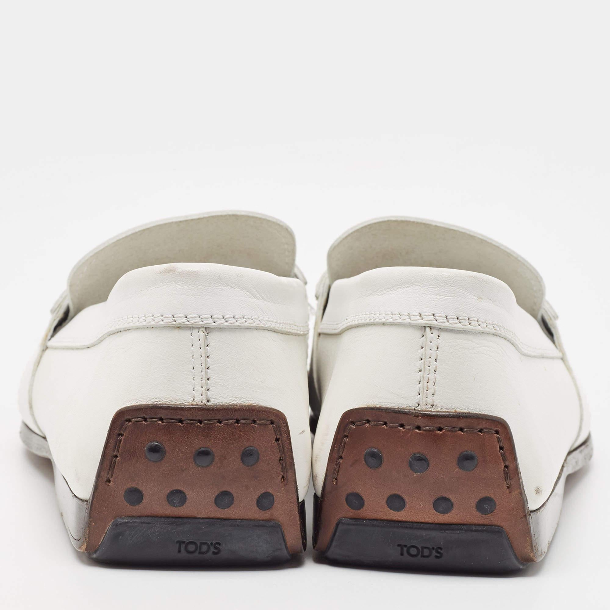 Men's Tod's White Leather Slip On Loafers Size 42.5 For Sale