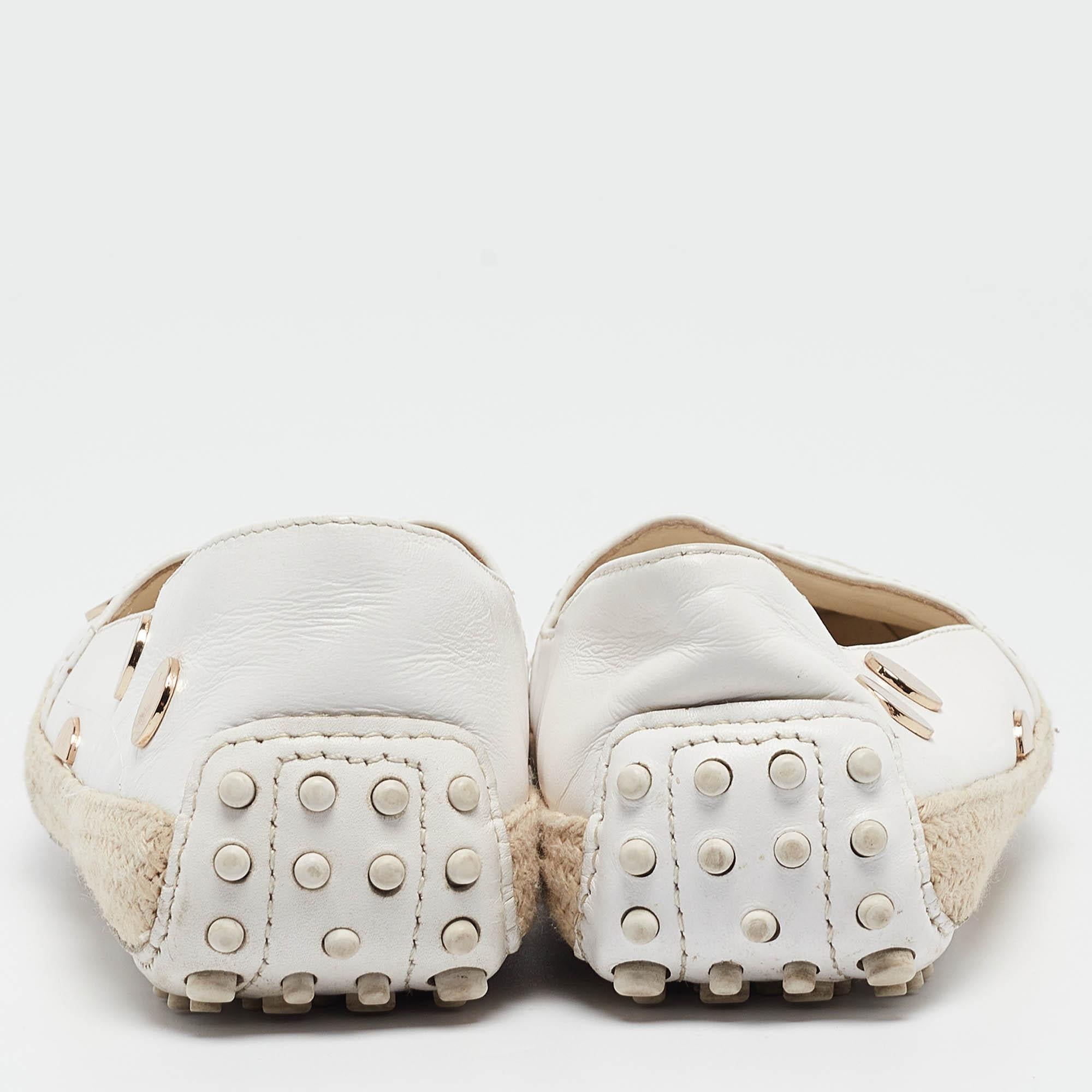 Tod's Weiß Leder Nieten Espadrille Flats Größe 35 im Angebot 3