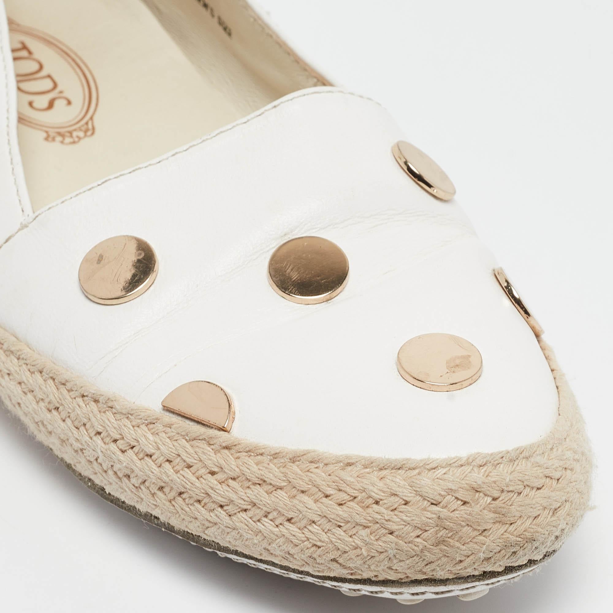 Tod's Weiß Leder Nieten Espadrille Flats Größe 35 im Angebot 5
