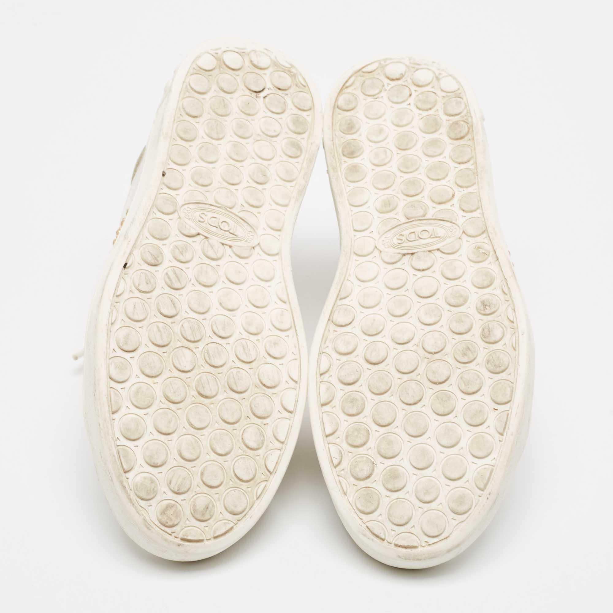 Tod's White Leather Studs Lace Up Sneakers Size 36 For Sale 2