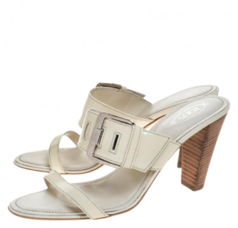 Blanc Tod's - Sandales à boucle en cuir verni blanc Peggy - Taille 41 en vente