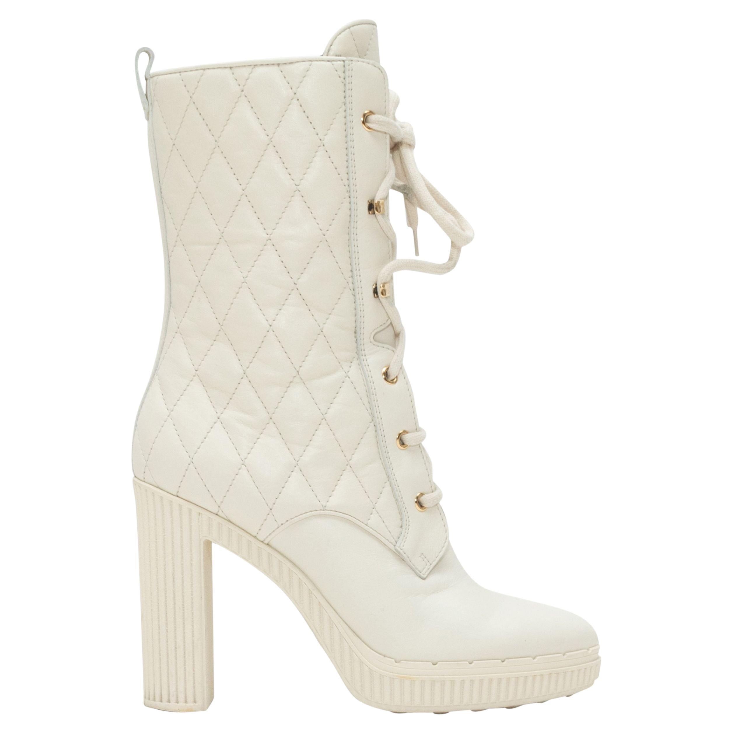 Tod's White Quilted Leather Mid-Calf Boots