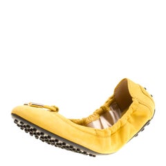 Tod's Yellow Suede Bow Scrunch Ballet Flats Size 37