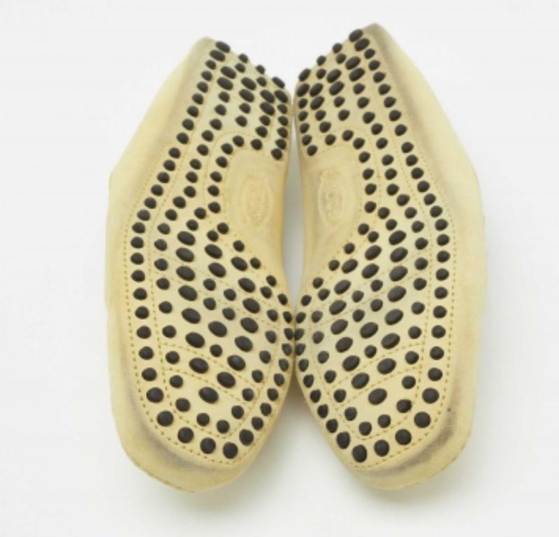 Tods Gommino - Mocassins en daim jaune à double T, taille 39,5 en vente 1