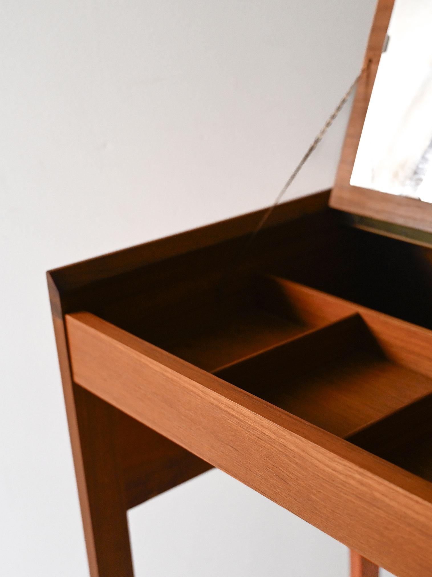 Toeletta scandinava vintage in teak anni ’60 en venta 1