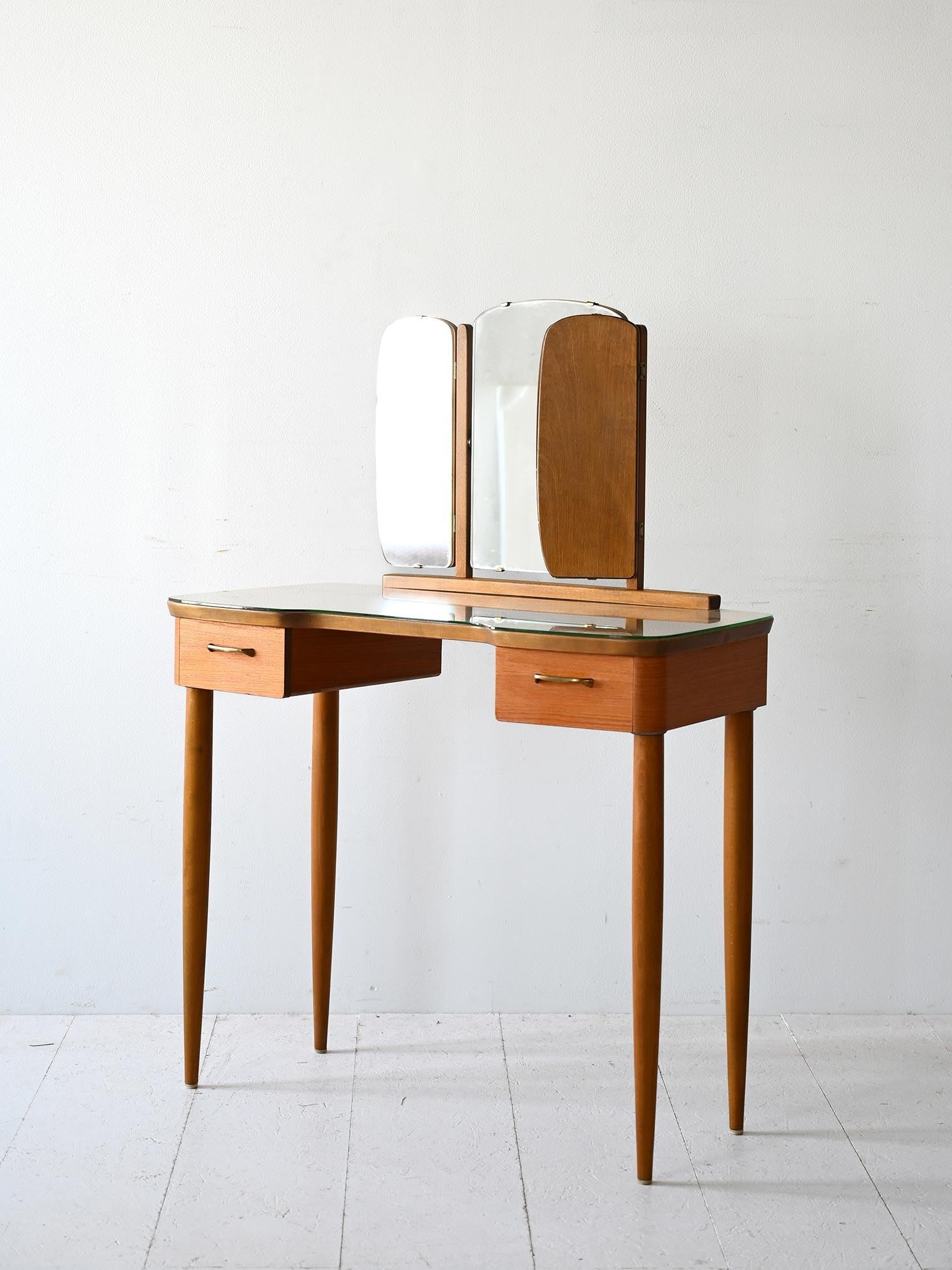 Scandinave moderne Coiffeuse vintage avec miroir