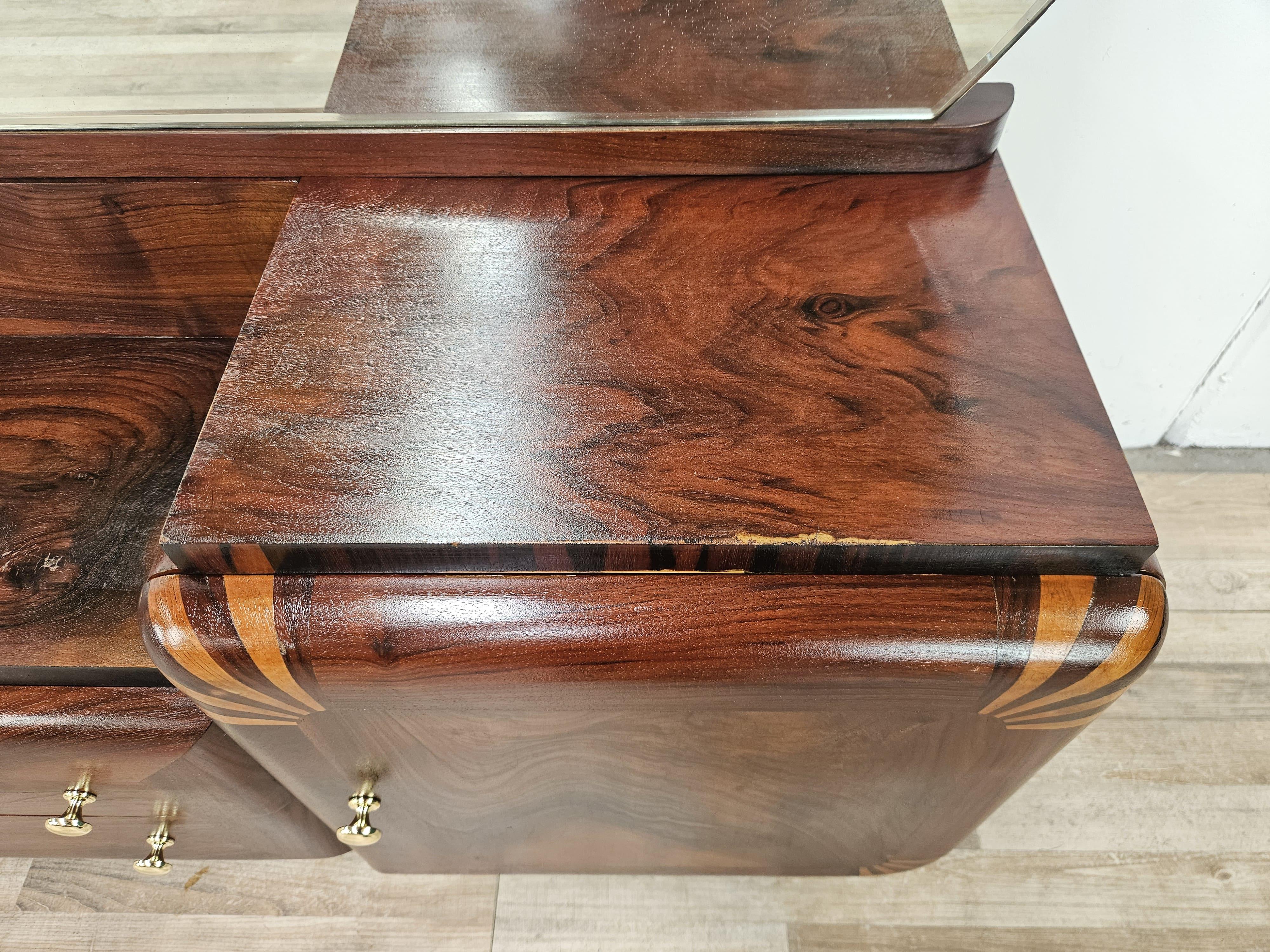 Ottone Toelette Art Decò in mogano e acero rosa con specchiera a semicerchio anni '40 in vendita