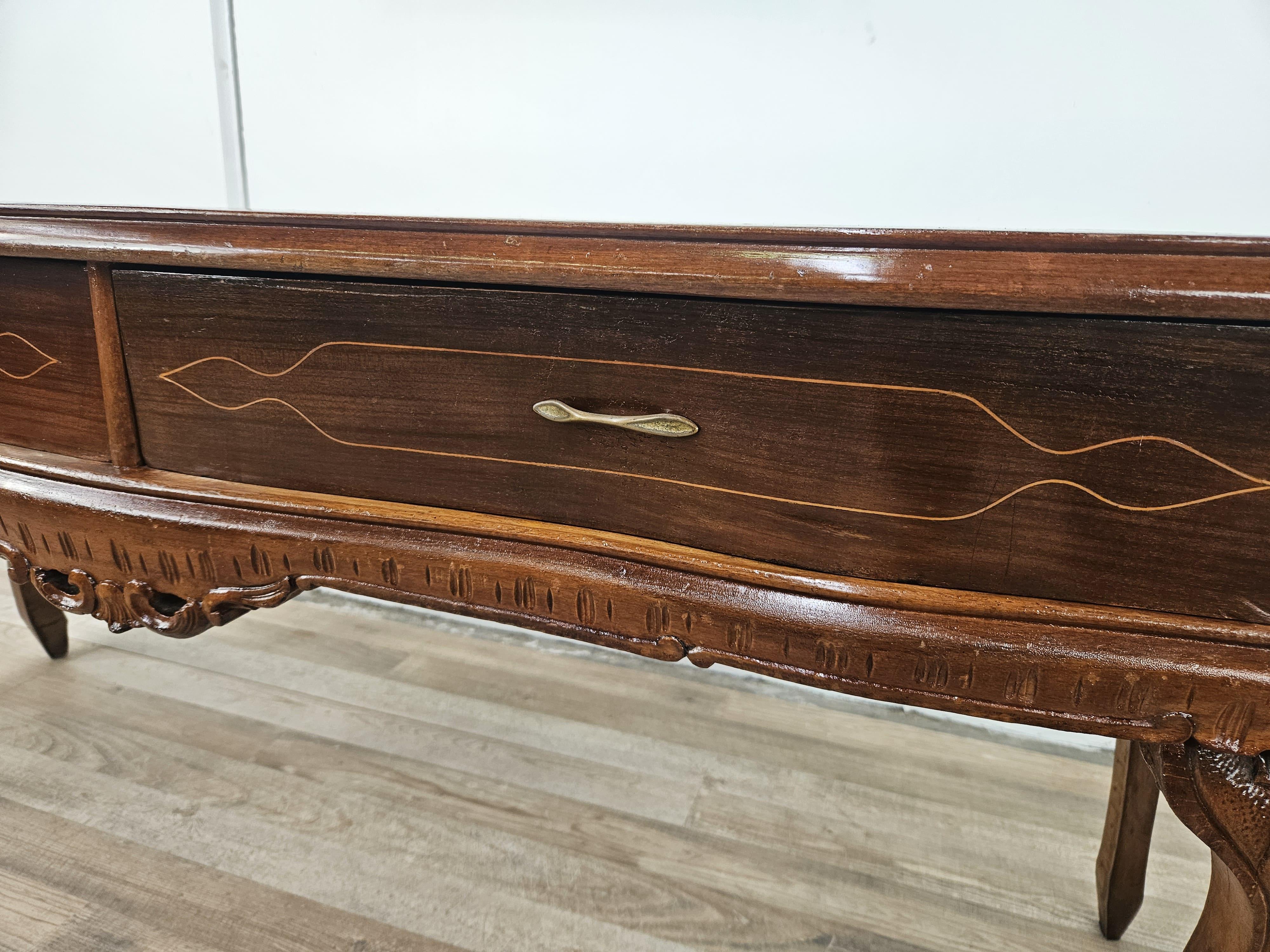WC bas en noyer de style Chippendale 1930 20e siècle en vente 6