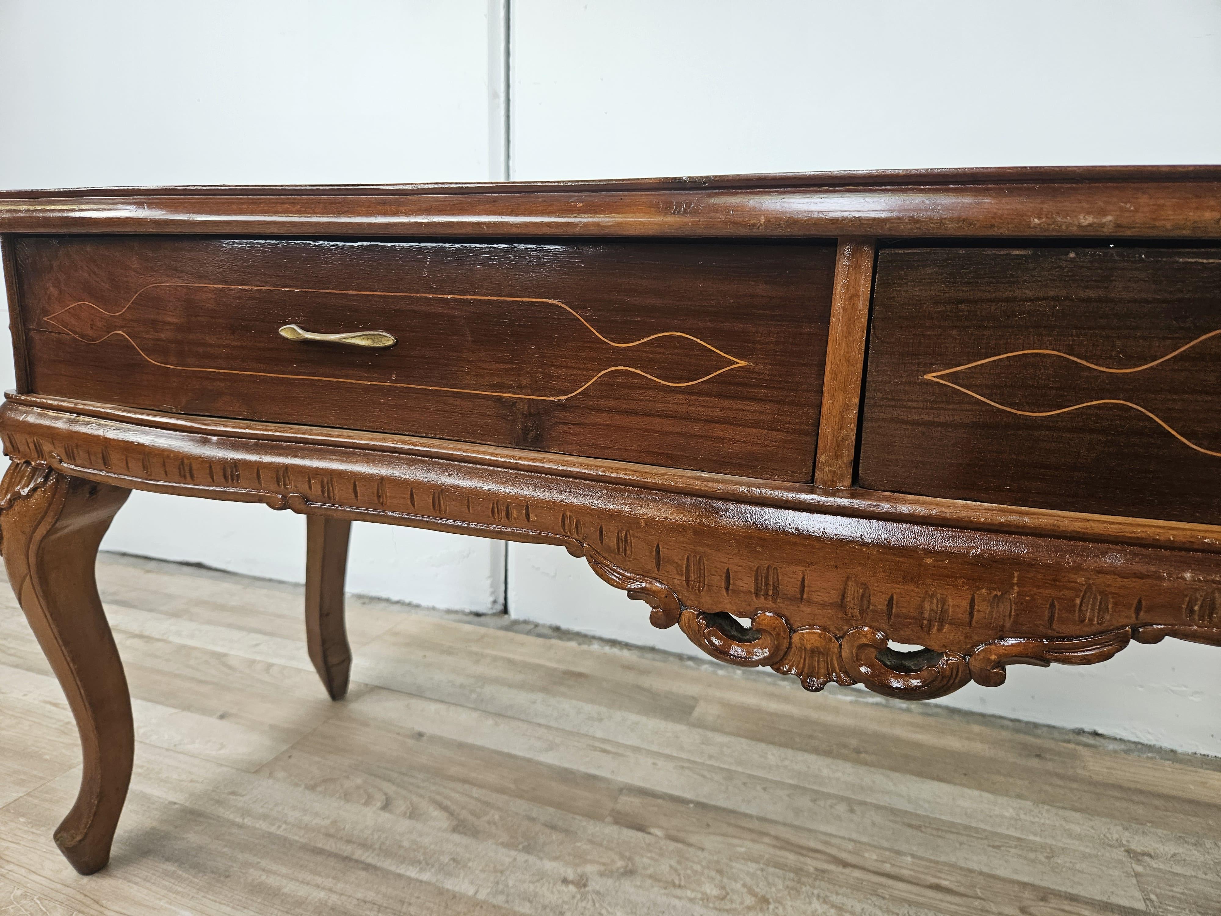 WC bas en noyer de style Chippendale 1930 20e siècle en vente 7