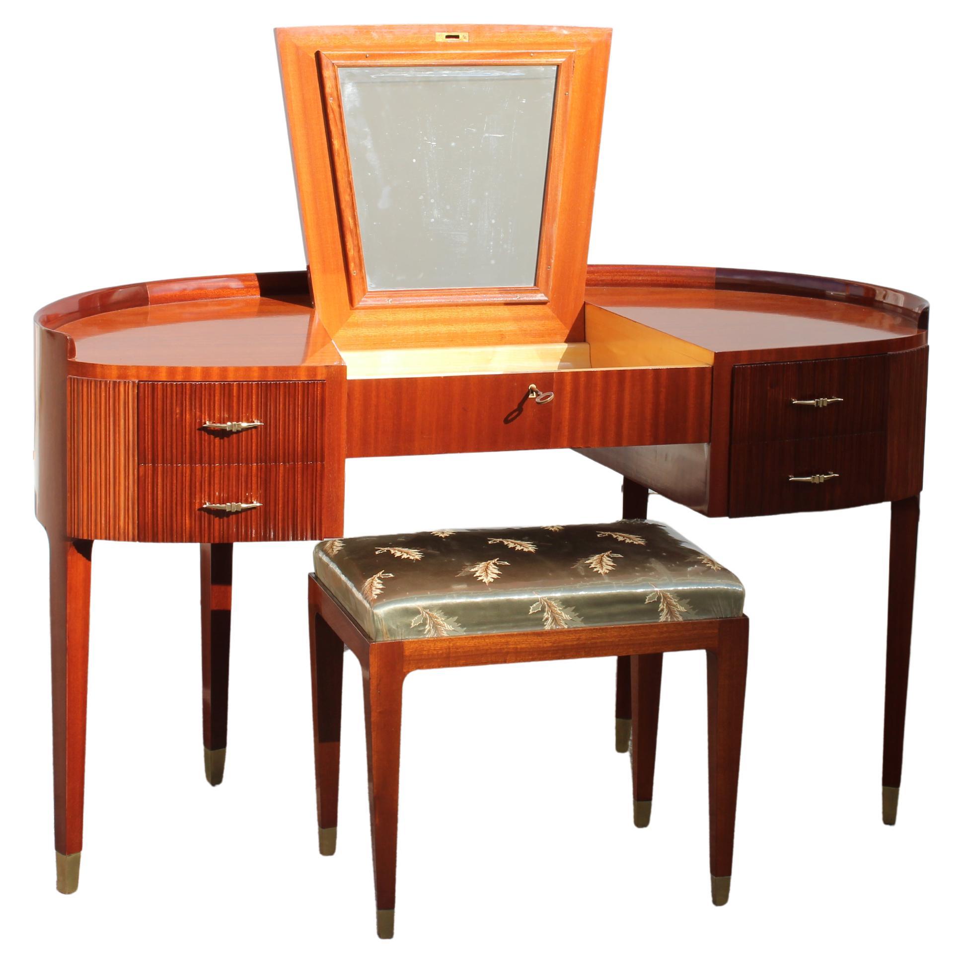 Coiffeuse courbe en bois précieux essences Italiana Ducrot Paolo Buffa 1950 en vente