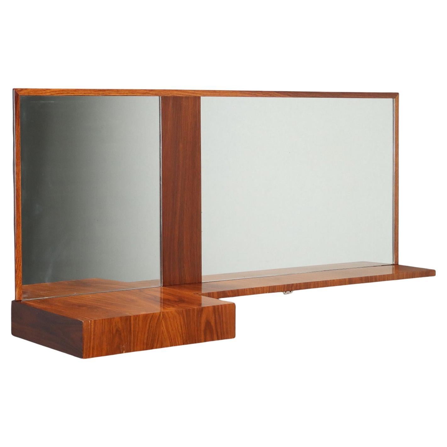 Inodoro colgante Años 50 en venta