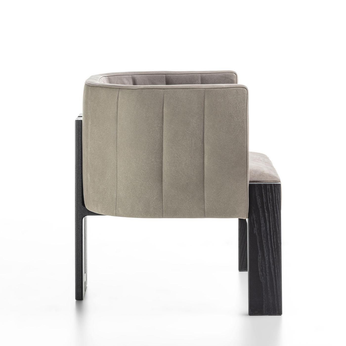 Tofane Taupe & Black Armchair In New Condition For Sale In Milan, IT