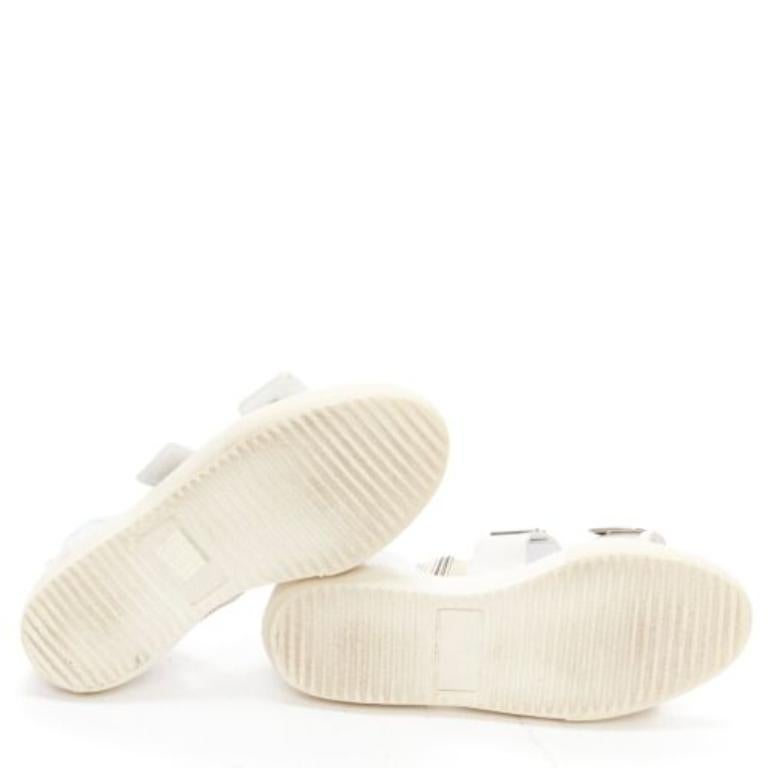 TOGA ARCHIVES 2022 weißes Leder silberne Metallplatte Schnalle Sandalen EU39 im Angebot 6