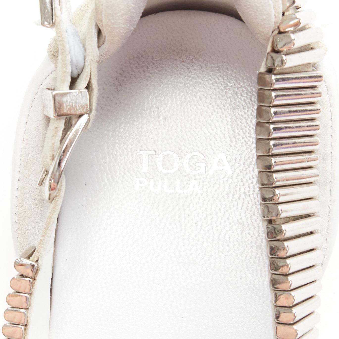 TOGA ARCHIVES 2022 white leather silver metal plate buckle sandals EU39 For Sale 4