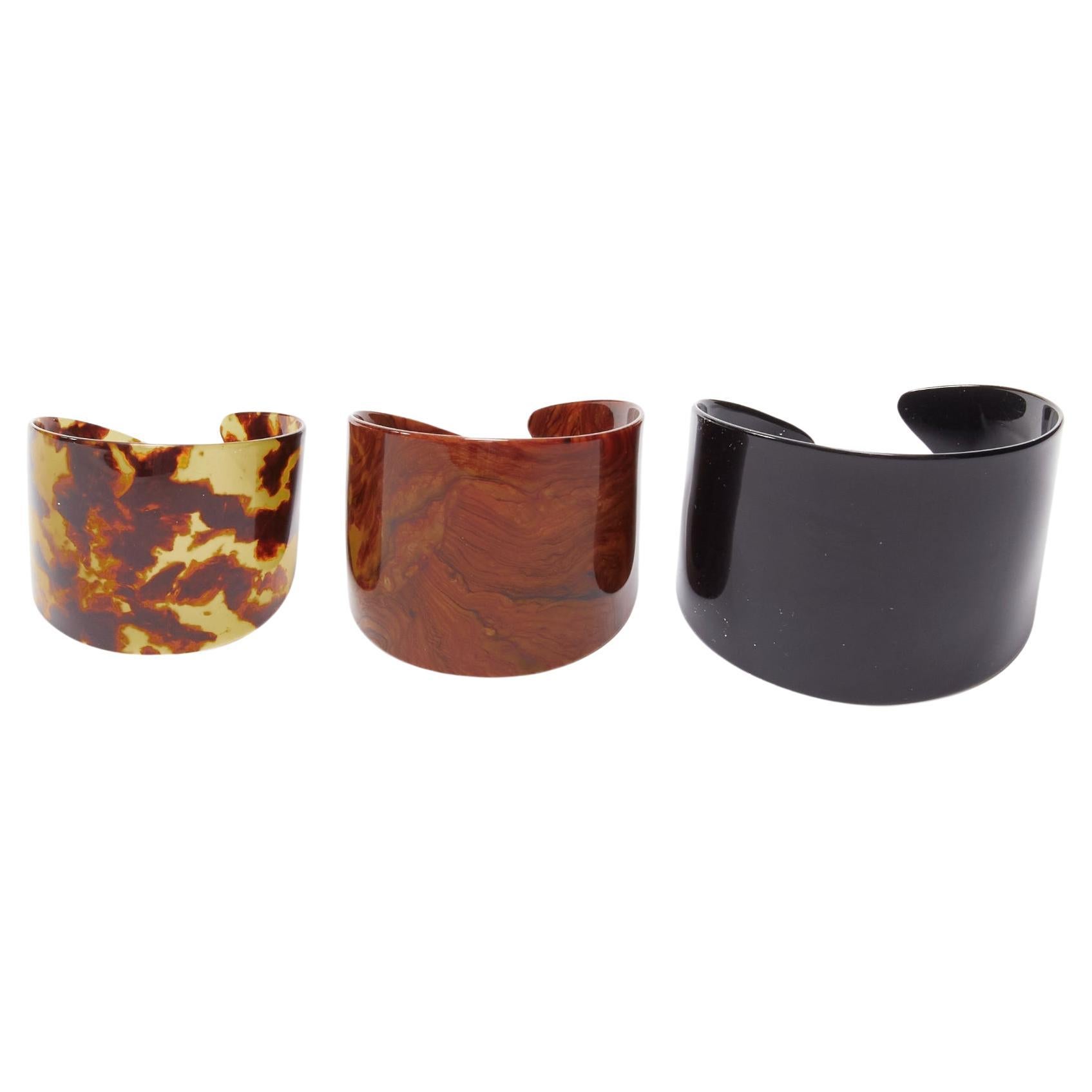 TOGA ARCHIVES brown black acrylic marble print oversized cuffs set For Sale