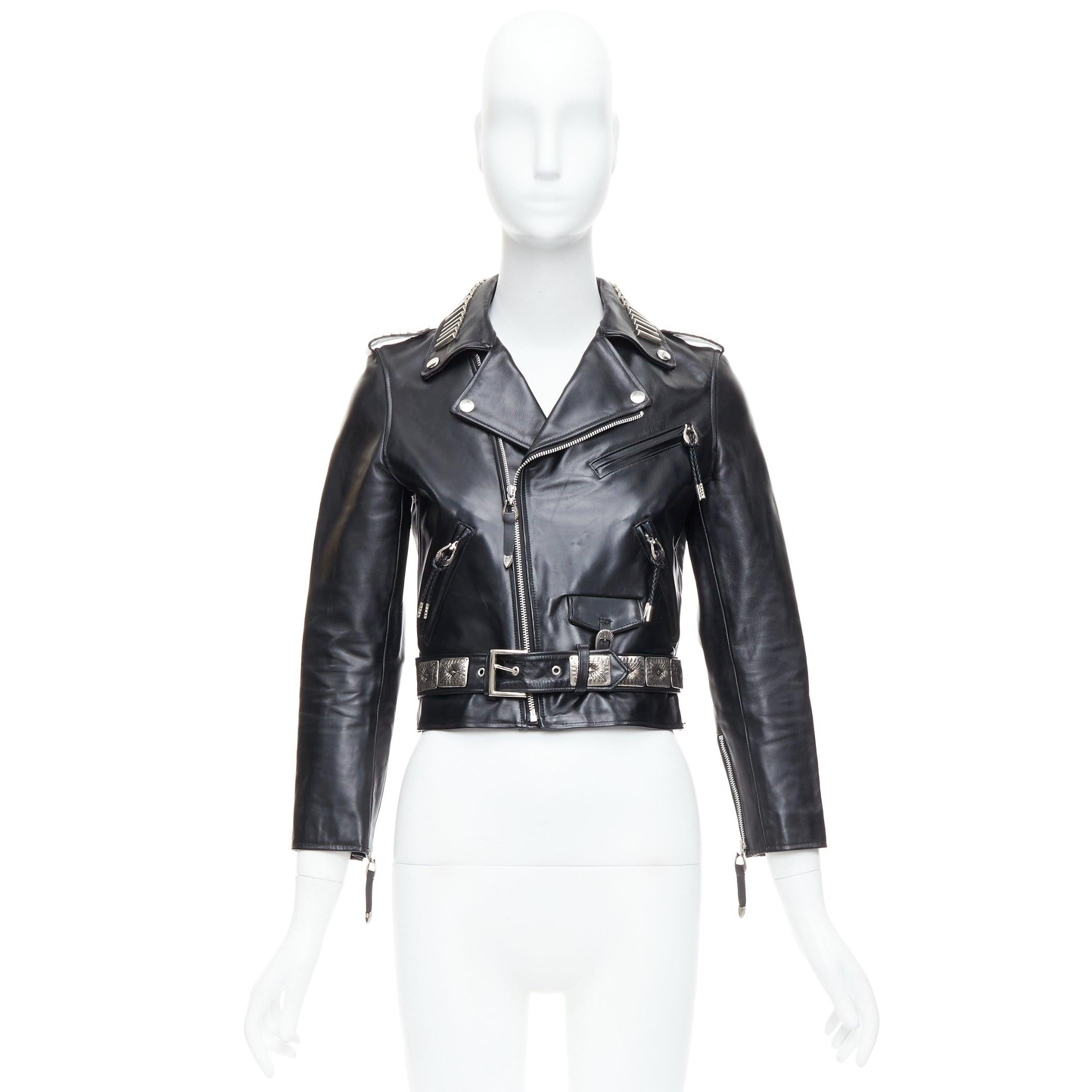 TOGA PULLA nera in pelle bovina con logo argento charm zip crop biker FR36 S in vendita 4