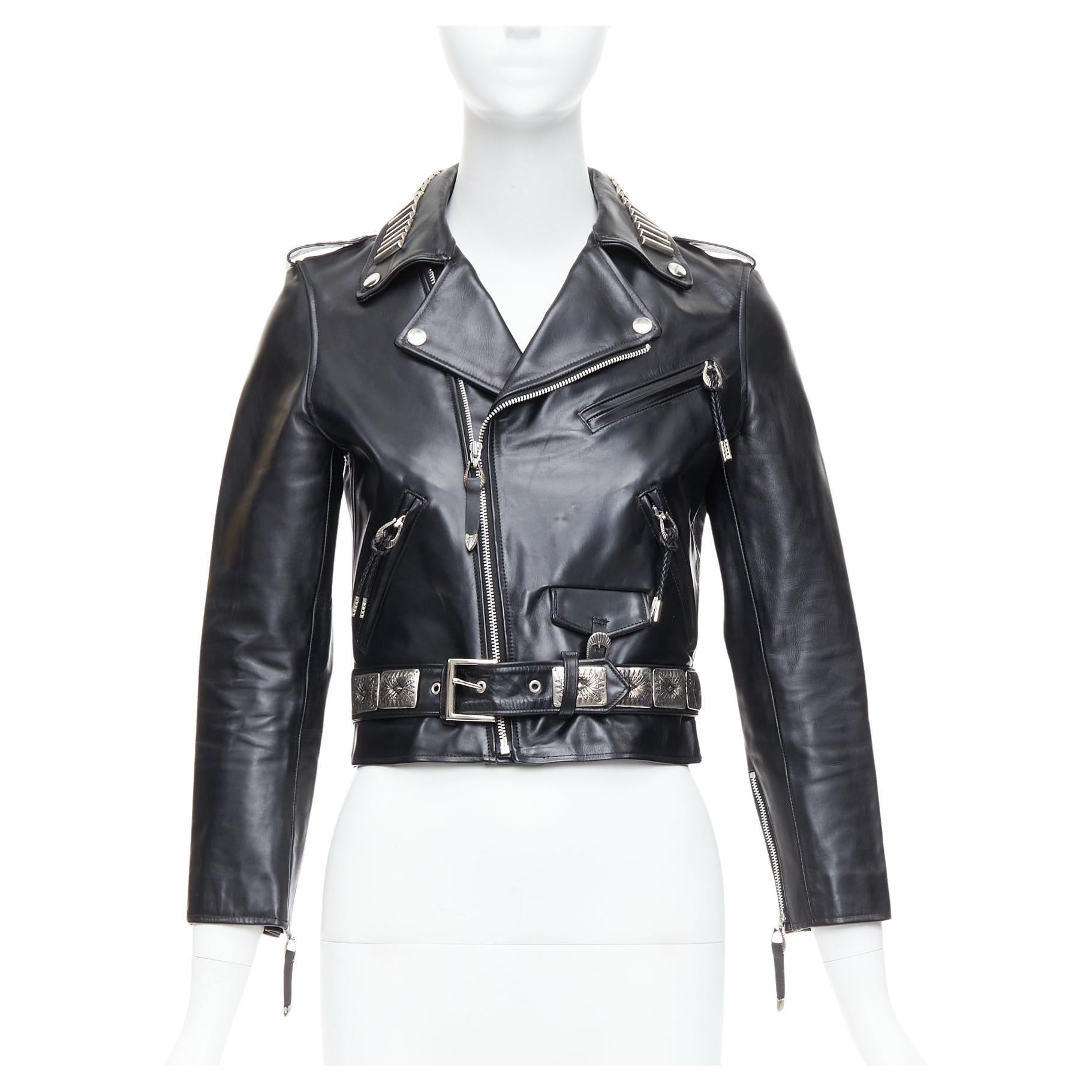 TOGA PULLA piel vacuno negro encanto logo plata cremallera crop biker FR36 S