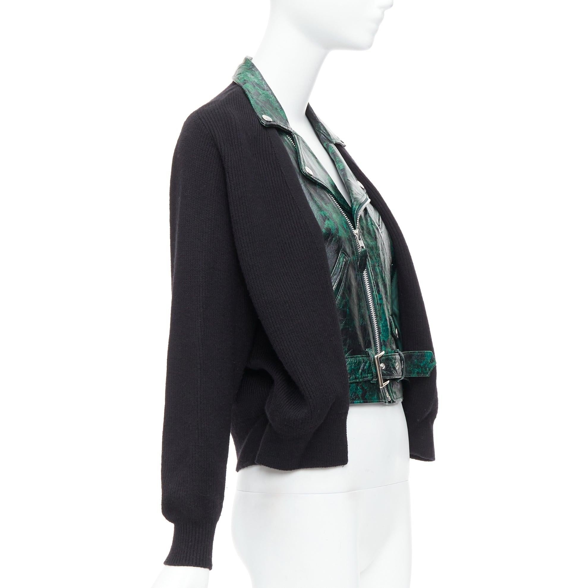 Chaqueta motera TOGA PULLA verde estampada piel de cordero lana negra JP1 S en Bueno estado para la venta en Hong Kong, NT