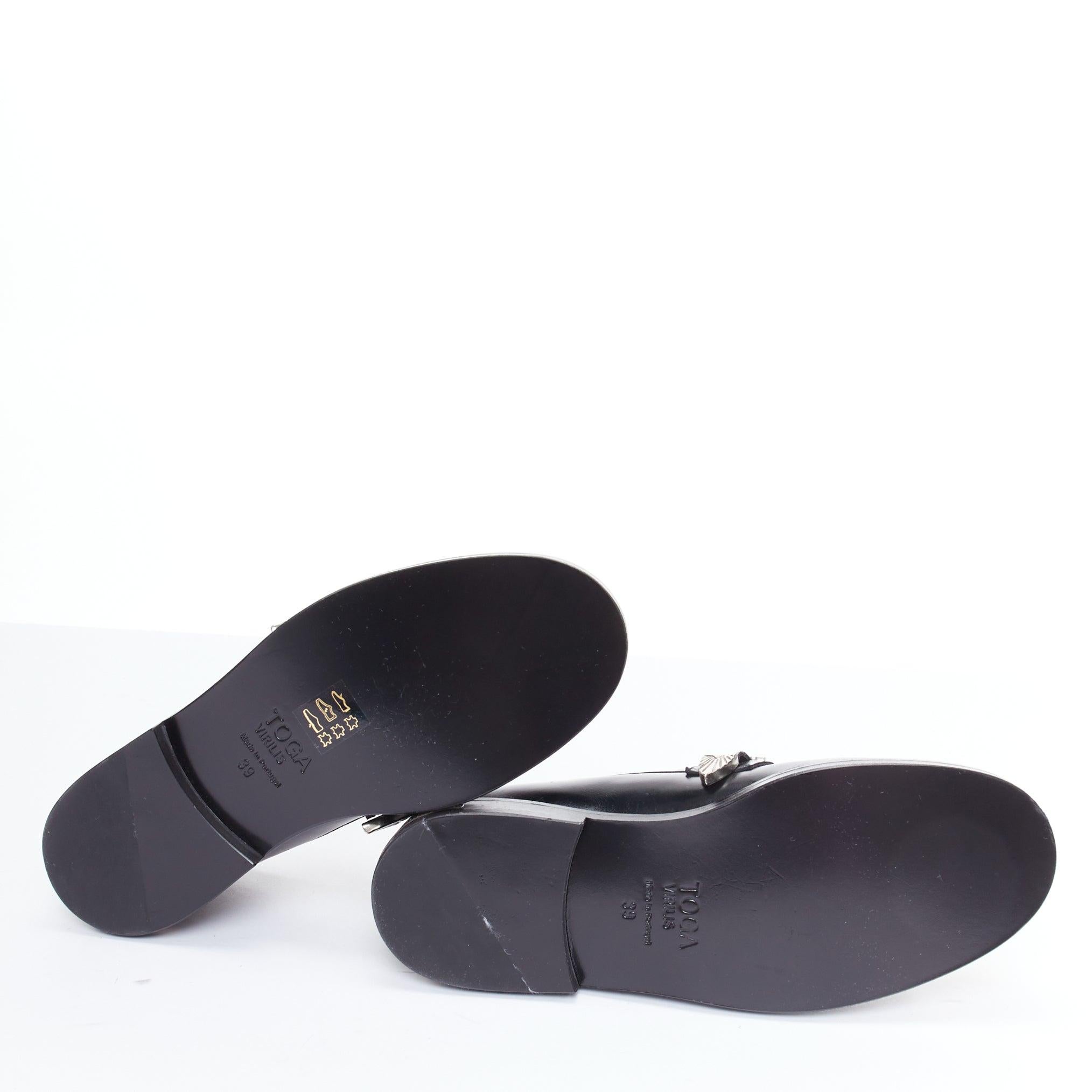TOGA VIRILIS black white silver logo plague bicolor hard loafers EU39 7