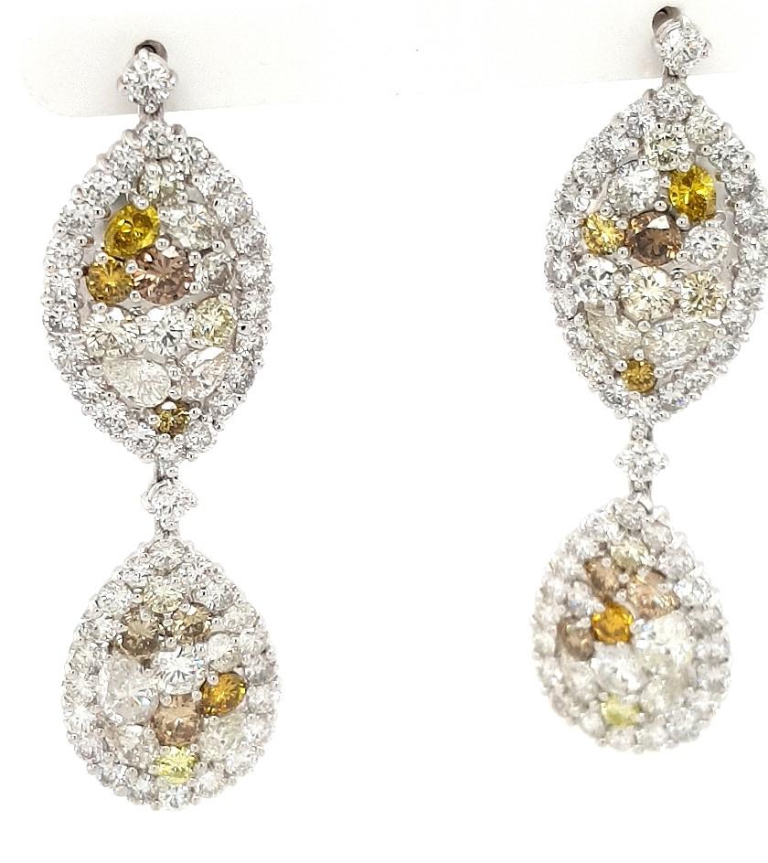 18kt White Gold Earrings Together 14.77ct Diamonds Can Be Bought Set With Ring For Sale 2