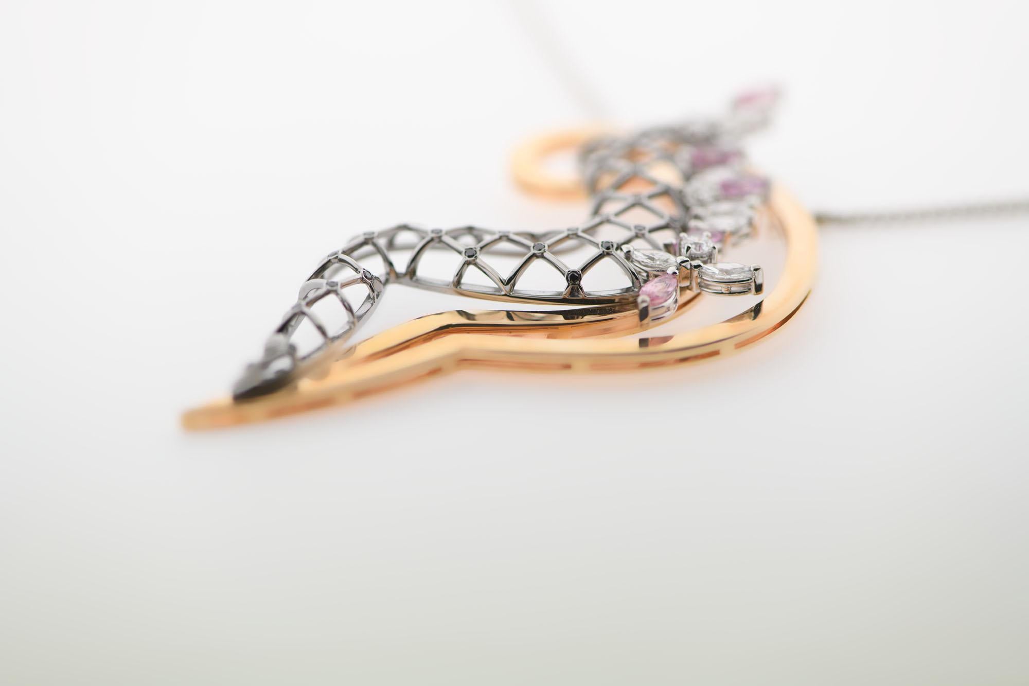 Diese 18k, Rose & White goldene Halskette ist ein Teil des Sets namens 