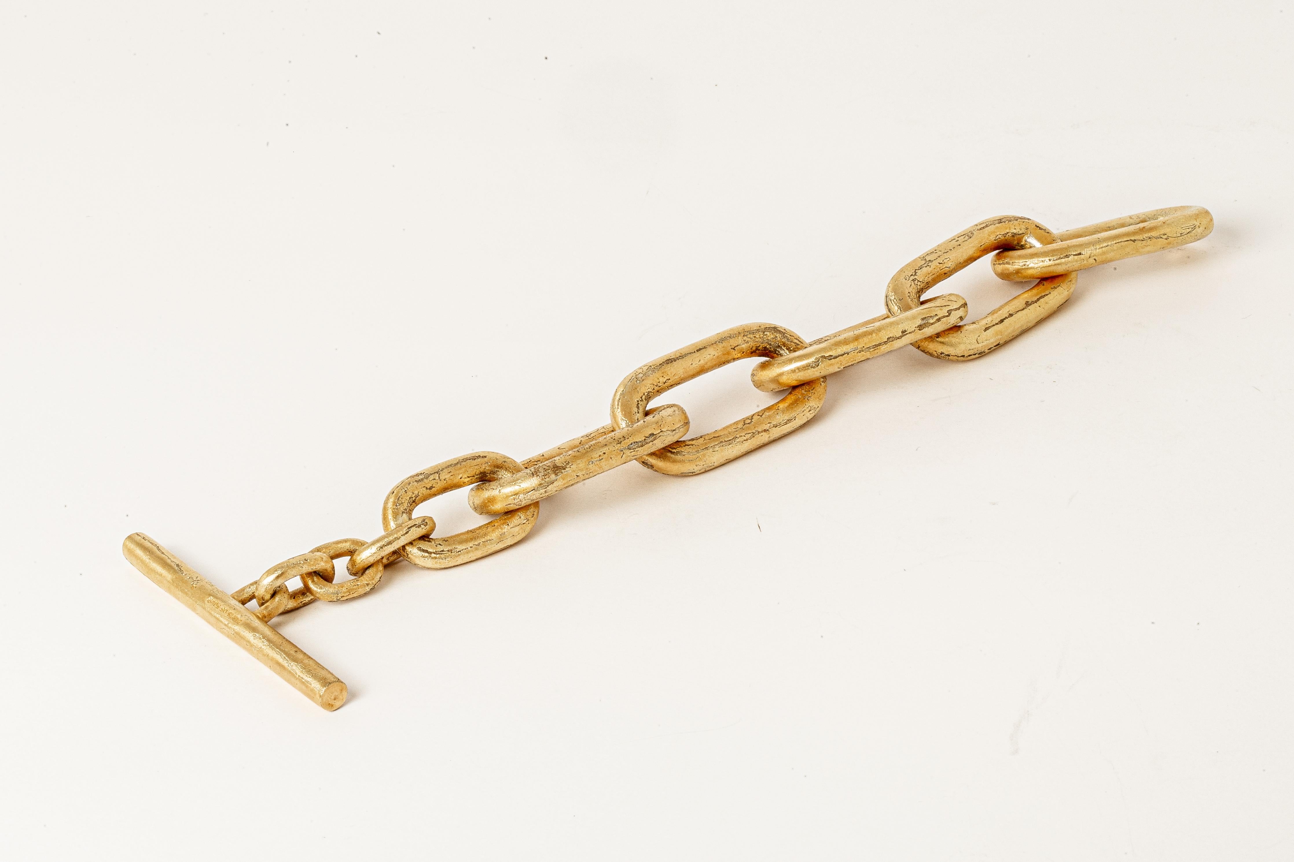 Women's or Men's Toggle Chain Bracelet (Medium Links, AG) For Sale