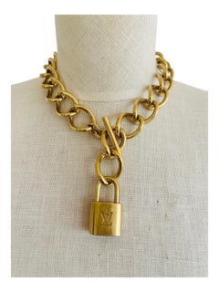 Toggle Chain Choker Chunky Heavy Statement Necklace W/ LV Lock Key