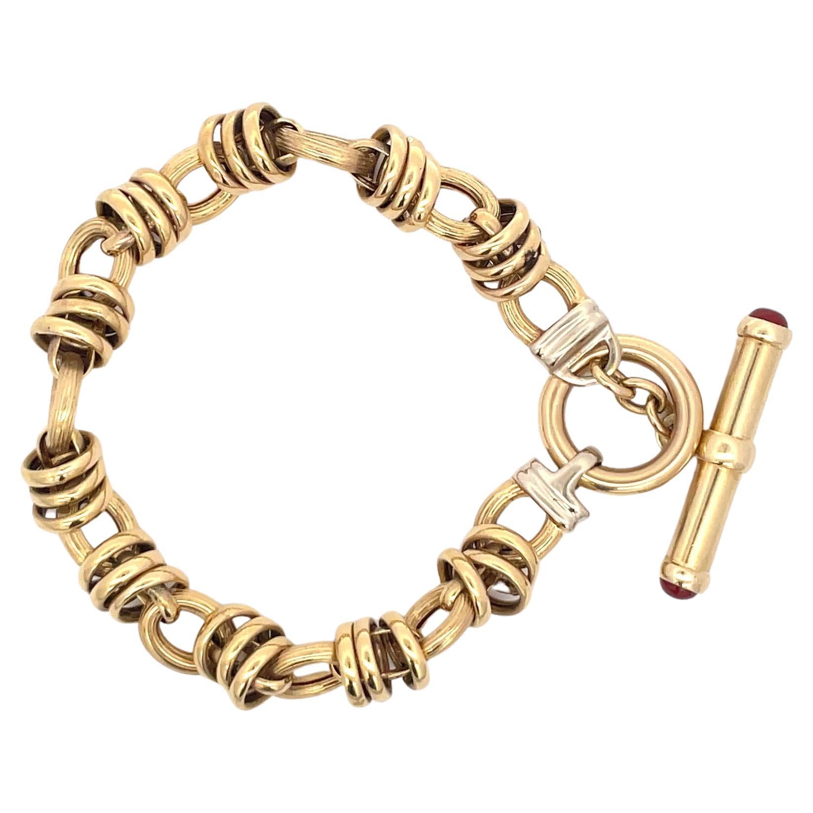 Toggle Link Bracelet 24.04 Grams 14 Karat Yellow Gold  For Sale 1
