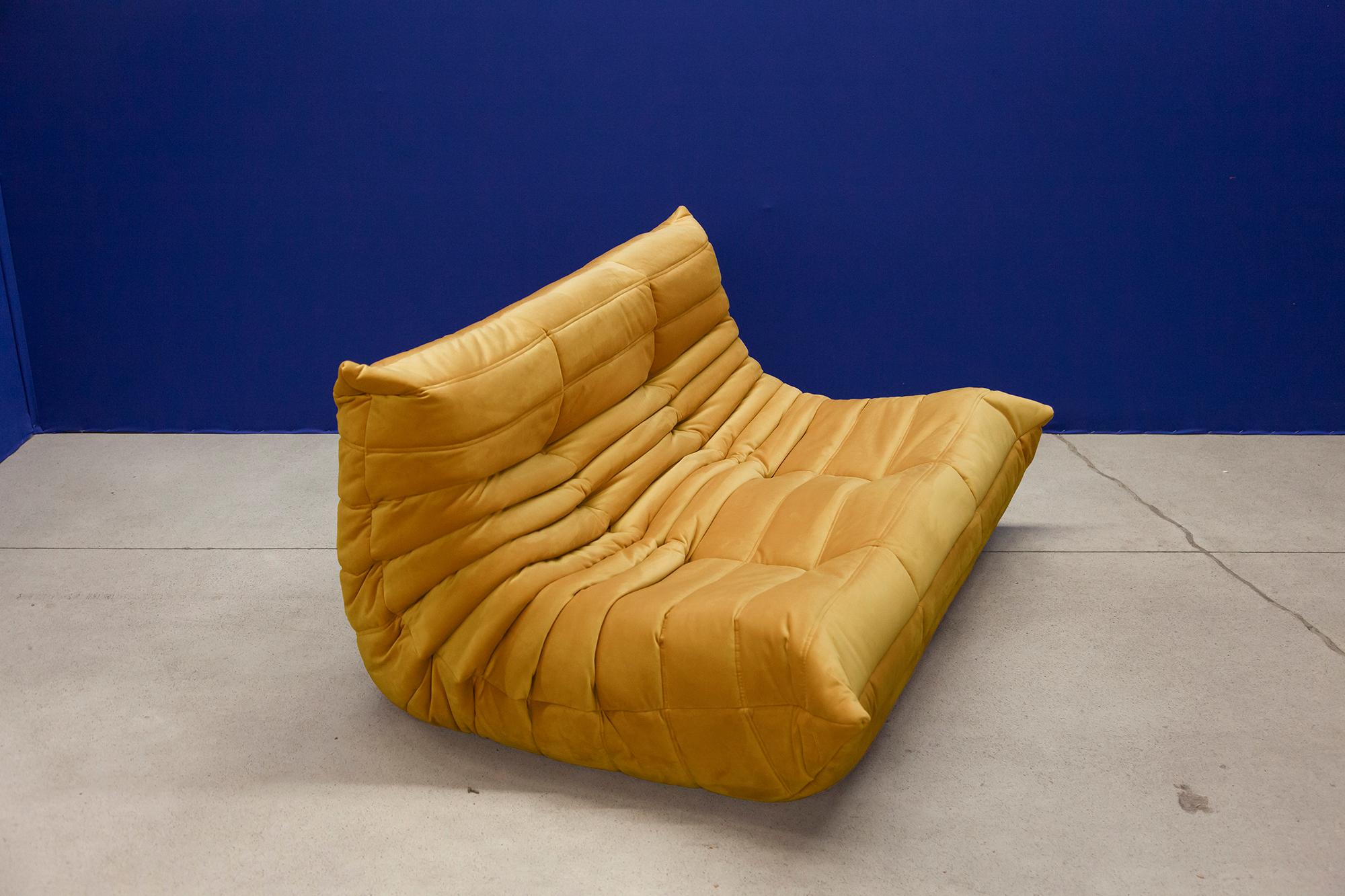 Mid-Century Modern Togo 2-Seat Sofa in Golden Yellow Velvet by Michel Ducaroy for Ligne Roset For Sale