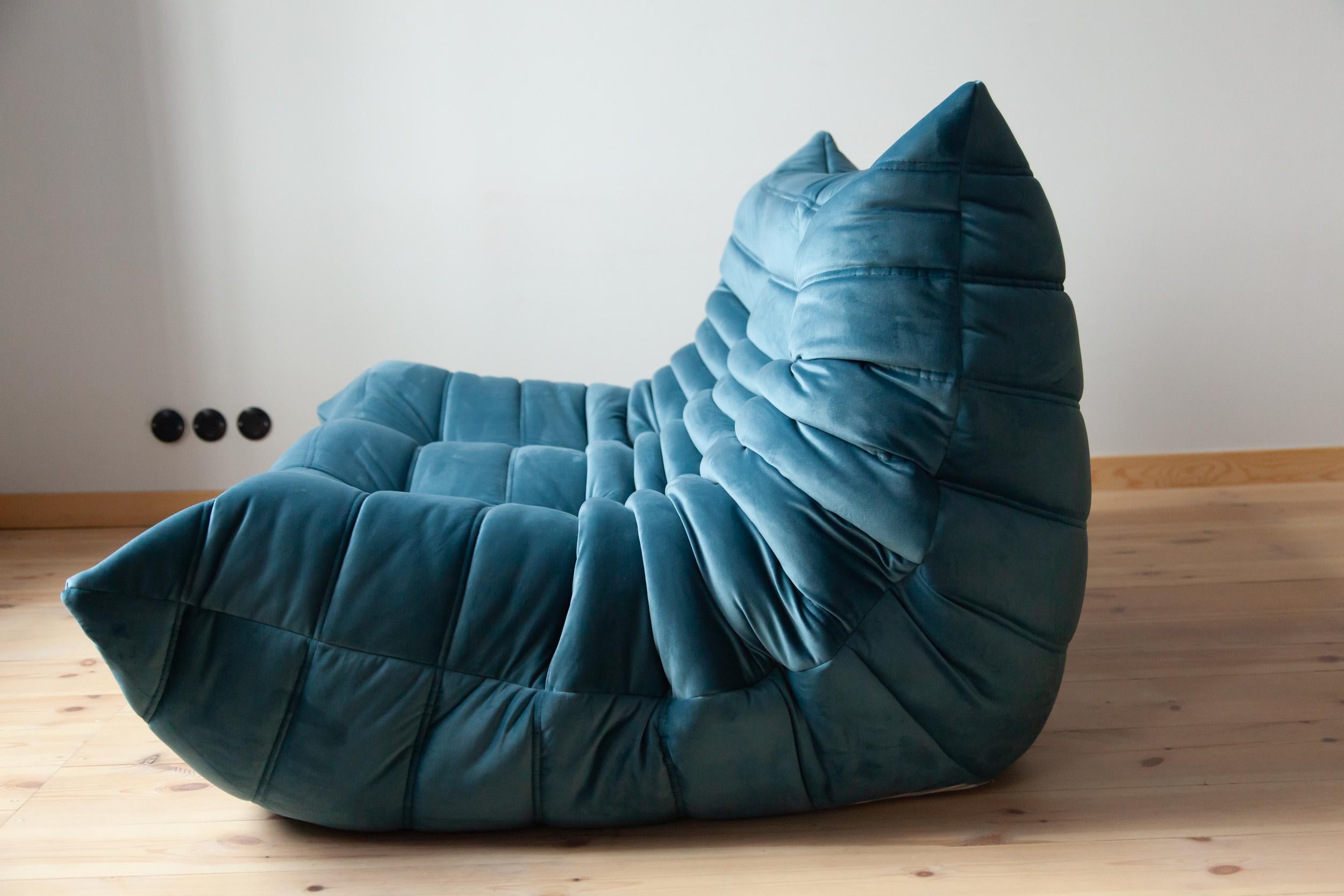 Mid-Century Modern Togo 2-Seat Sofa in Sea Blue Velvet by Michel Ducaroy for Ligne Roset For Sale