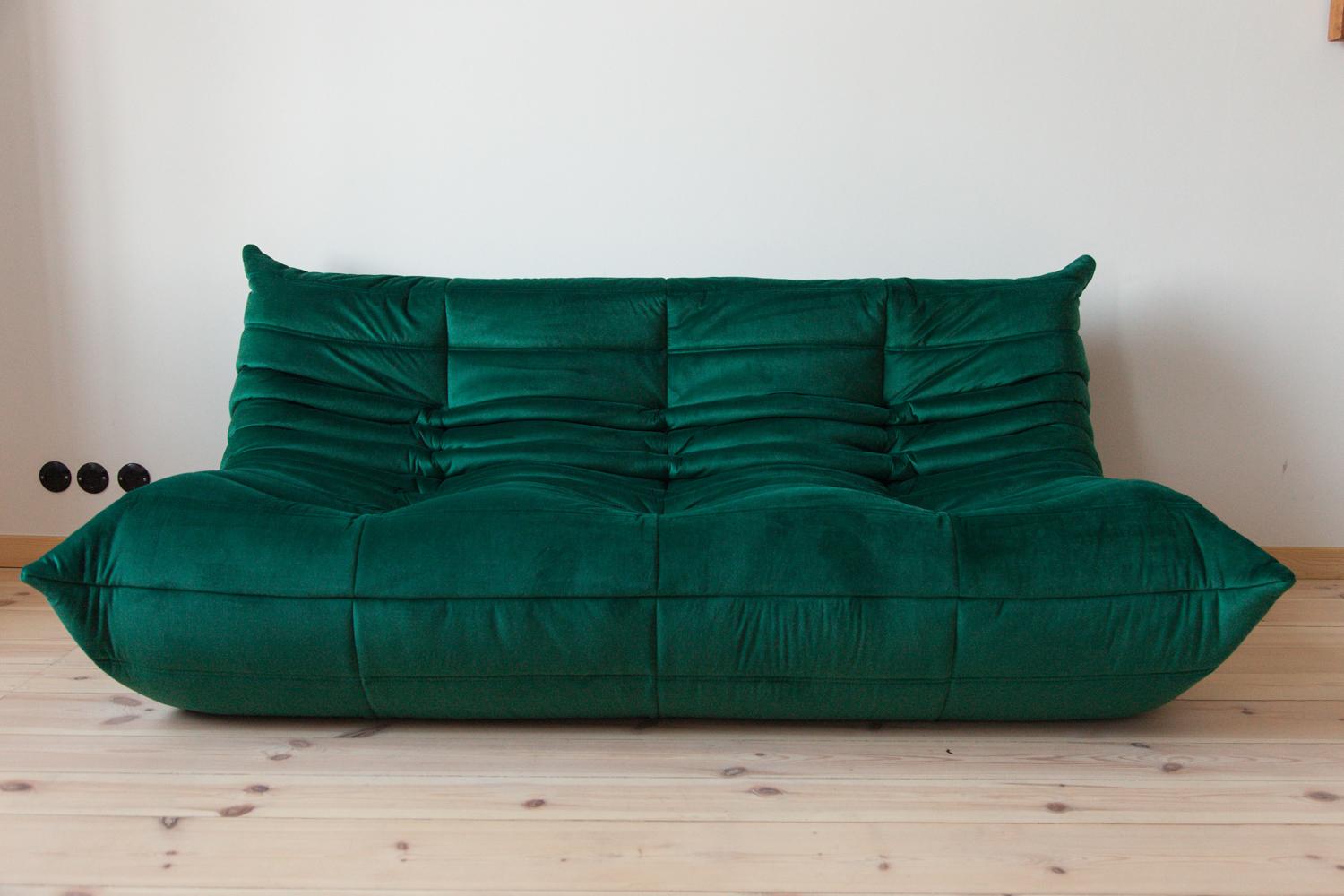 Togo 3-Seat Sofa in Bottle Green Velvet by Michel Ducaroy for Ligne Roset For Sale 7